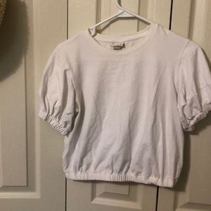 Cropped white tee